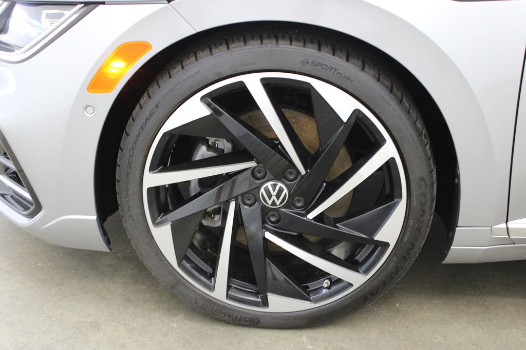 used 2021 Volkswagen Arteon car, priced at $23,999