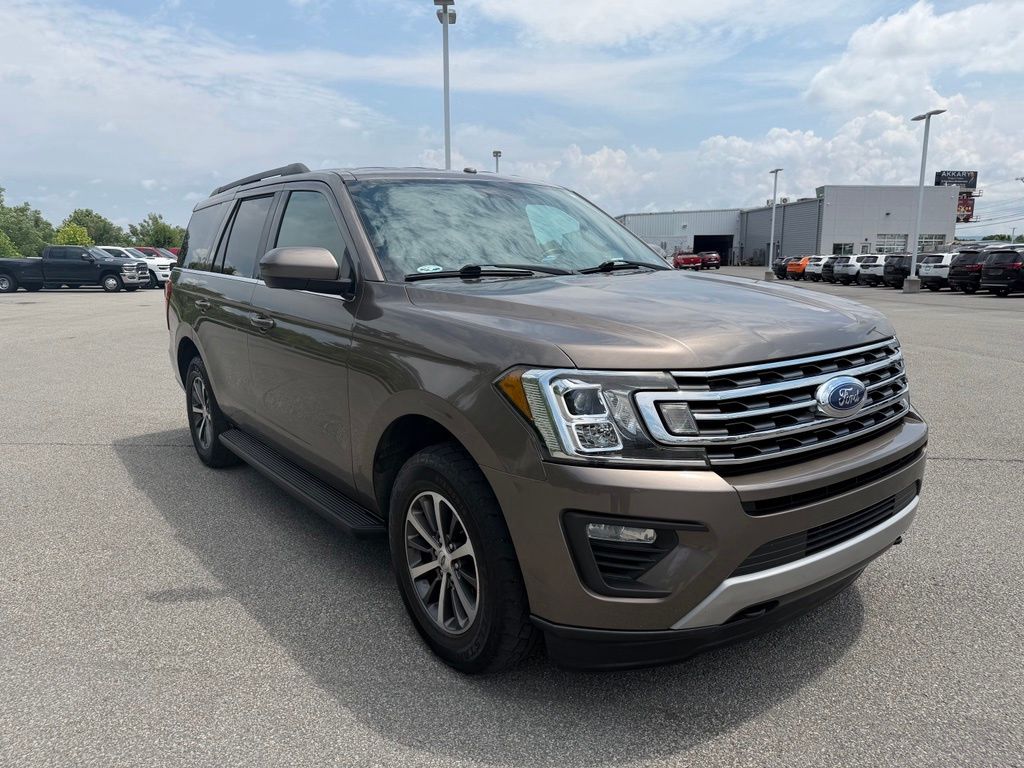 Certified Used 2018 Gray Ford XLT image 5