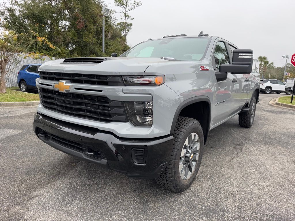 2025 Chevrolet Silverado 2500HD Custom 5