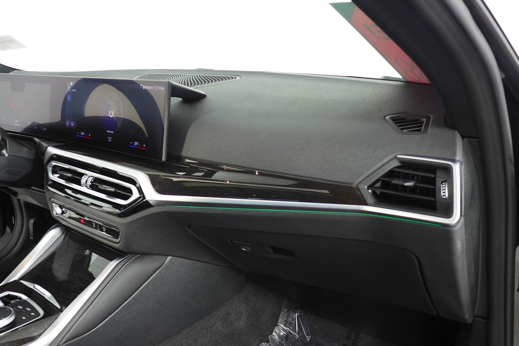 Thumbnail: 2023 BMW i4 - 14