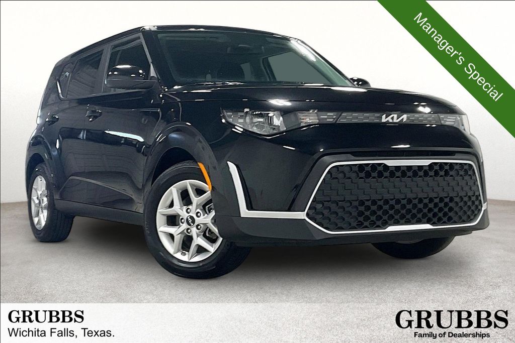 2025 Kia Soul LX FWD