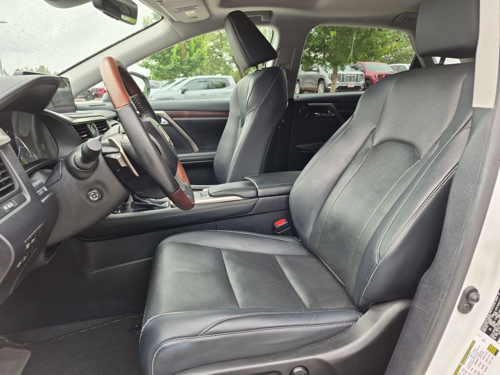 Used 2021 White Lexus 350 image 21