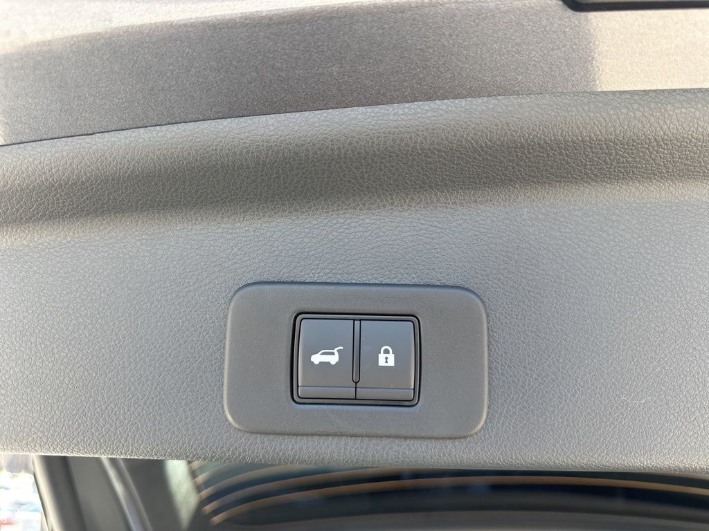 2025 Gun Metallic Nissan Murano SL AWD SUV
