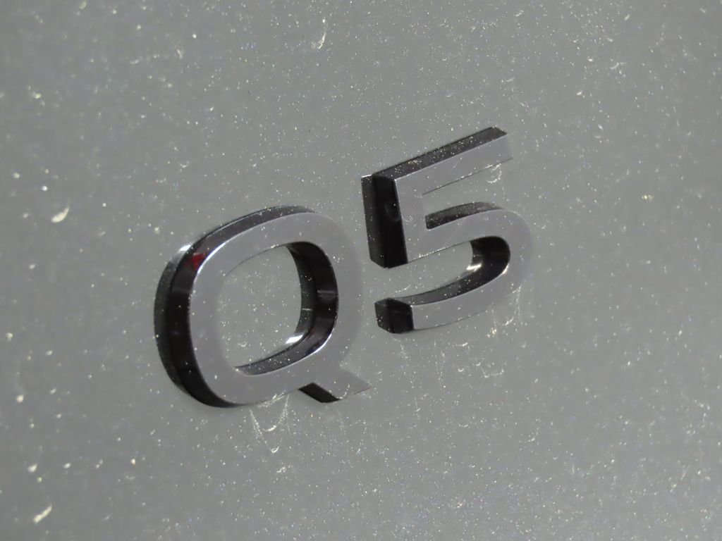 Thumbnail: 2025 Audi Q5 - 9