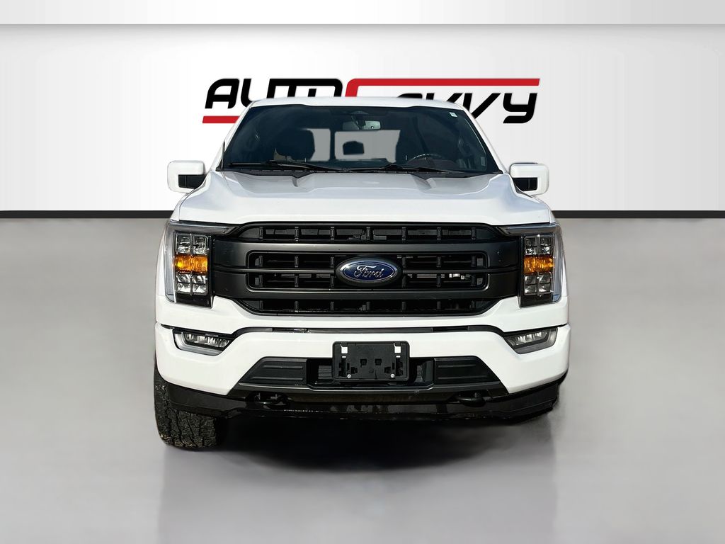 Used 2022 White Ford Lariat image 2