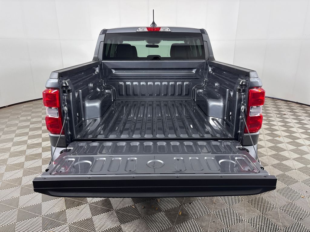 New 2026 Gray Ford XL image 29