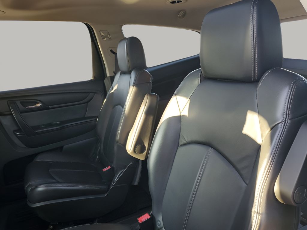 Used Car 2013 Chevrolet Traverse  2lt For Sale In Austin, Texas