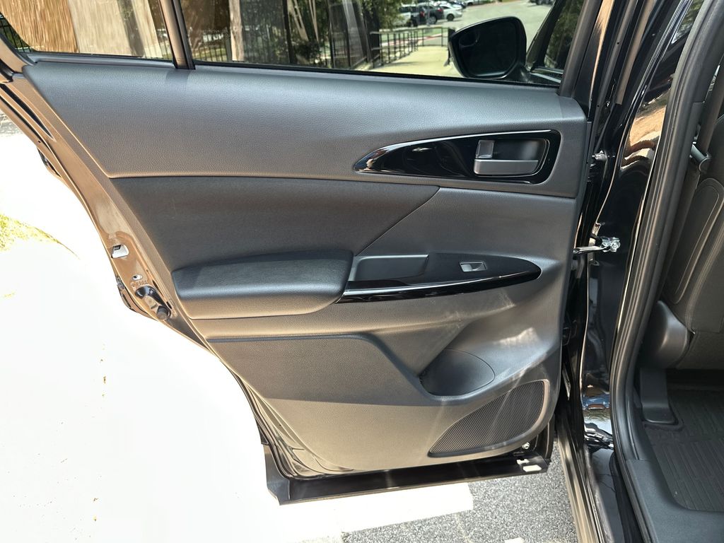 Used Car 2025 Mitsubishi Eclipse Cross  Le For Sale Under $25,000 In Austin, Texas