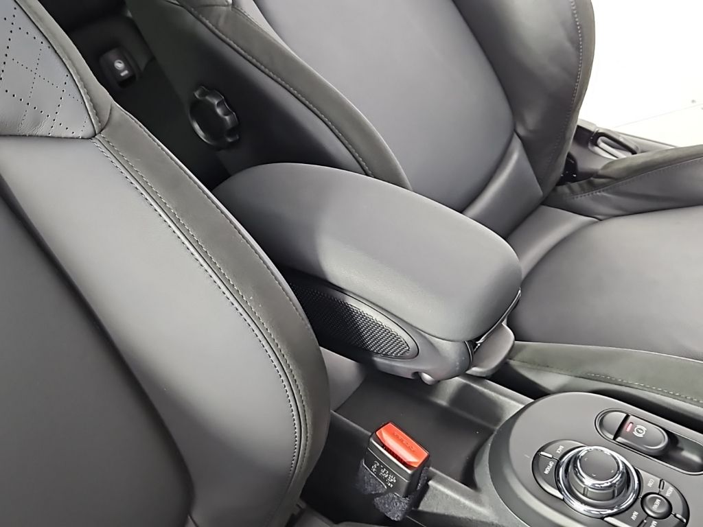 Thumbnail: 2024 MINI Cooper - 17