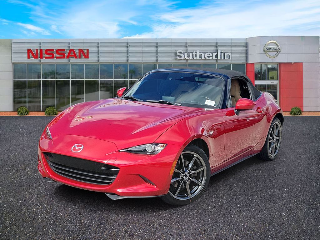  2016 Mazda MX-5 Miata Grand Touring Convertible   