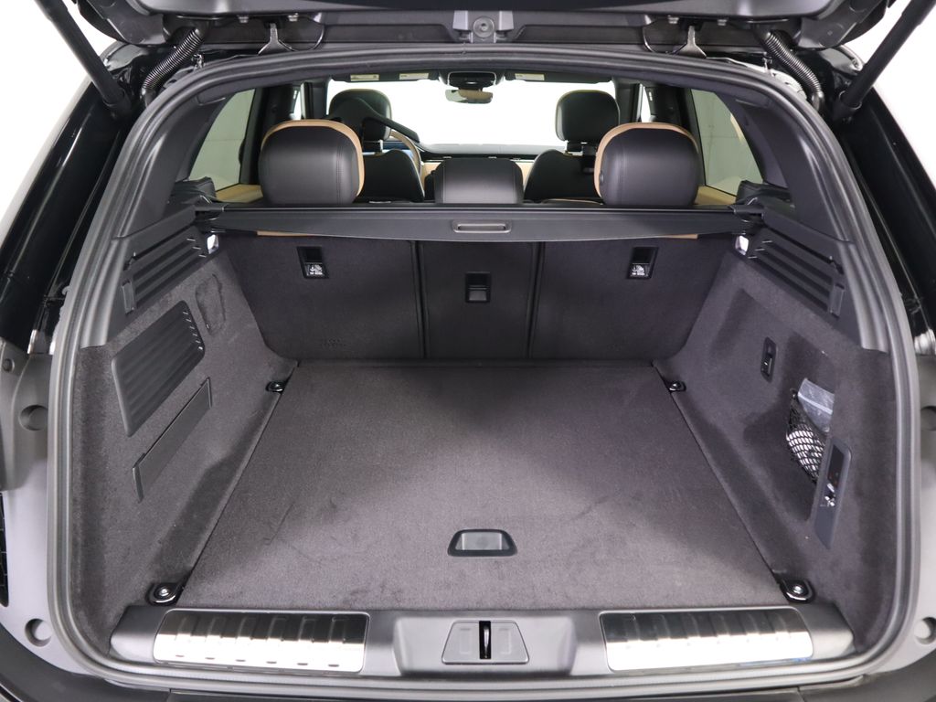 2025 Land Rover Range Rover Sport Dynamic 29
