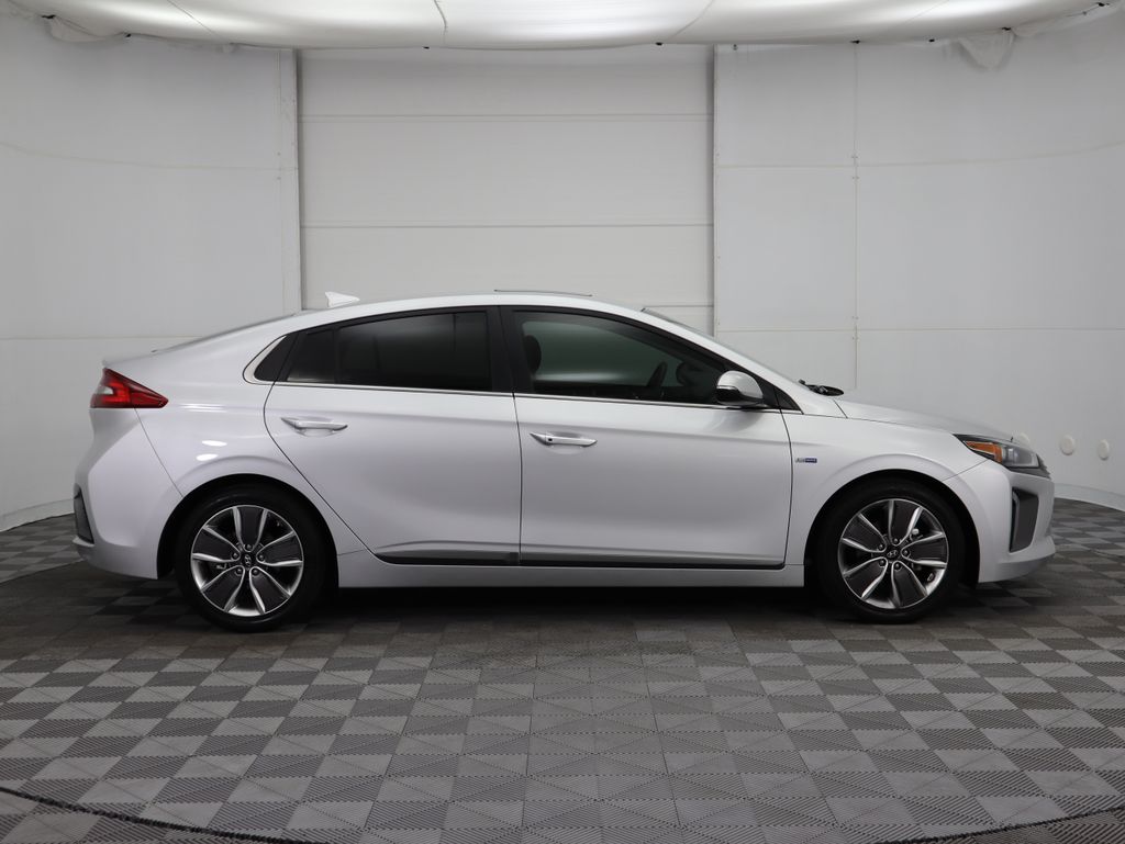 2019 Hyundai Ioniq Limited 4