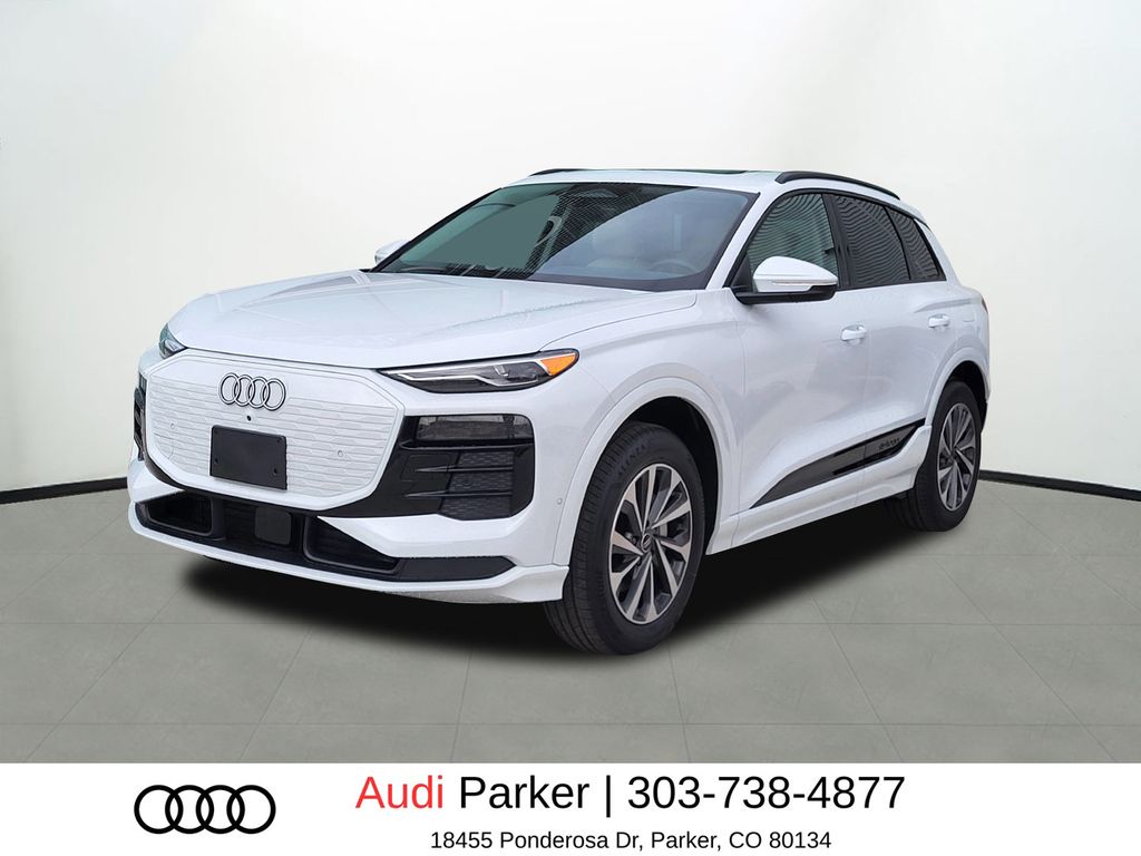 2025 Audi Q6 e-tron quattro Premium