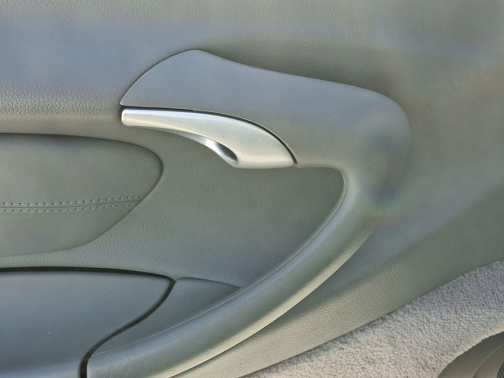 Thumbnail: 2003 Porsche 911 - 12