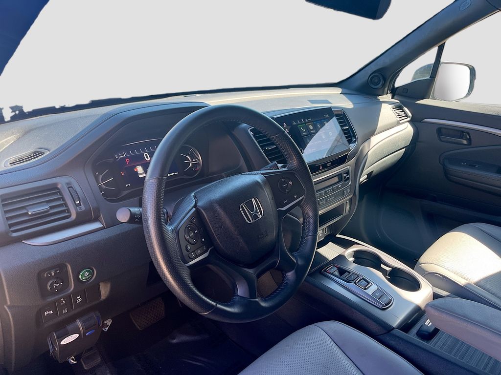 Used 2023 Blue Honda EX-L image 9