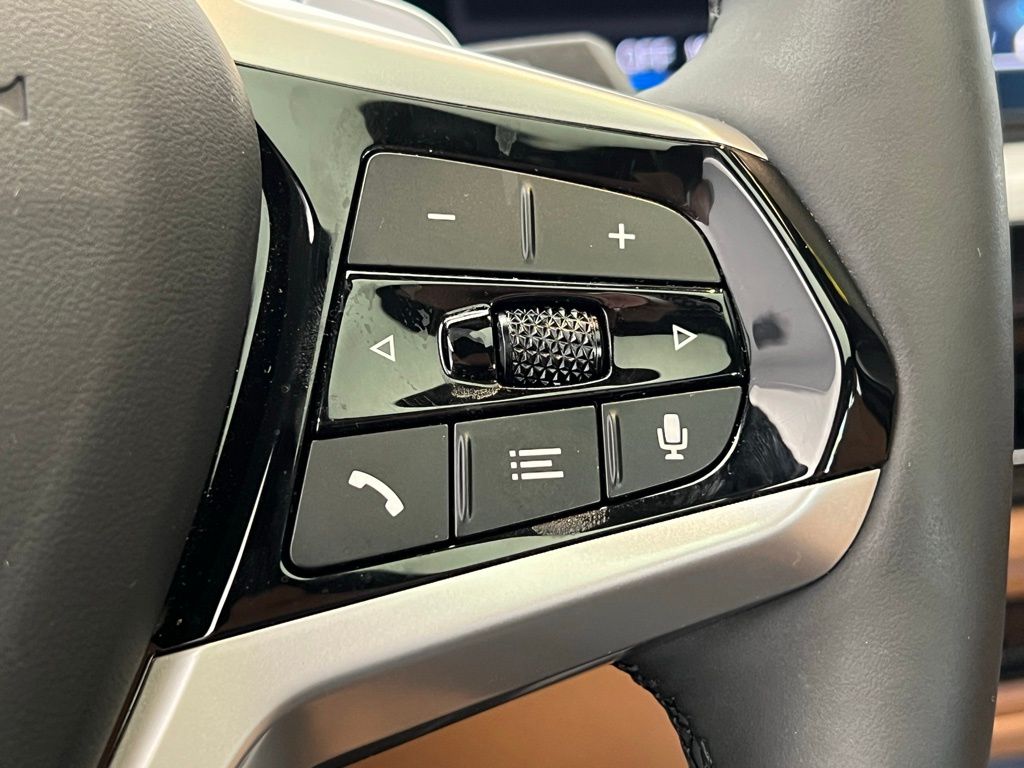 Thumbnail: 2025 BMW 3 Series - 18