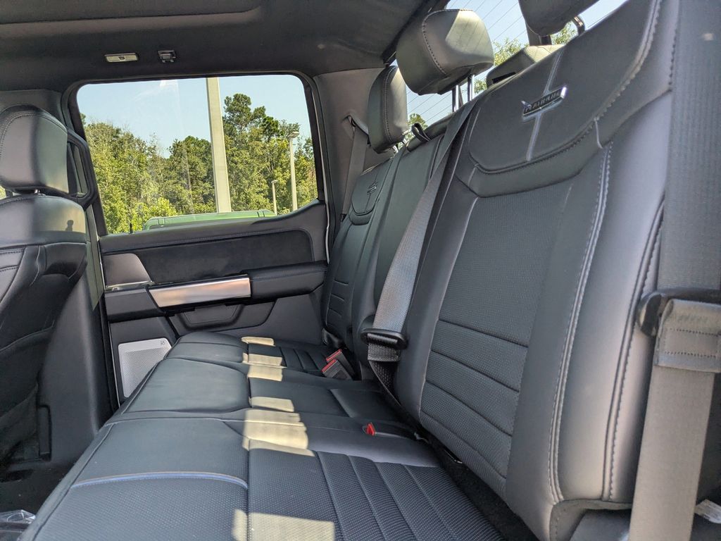 2026 Ford Super Duty F-350 SRW Platinum