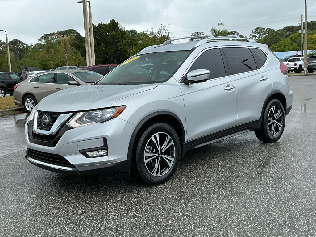 Brilliant Silver Metallic 2020 Nissan Rogue SV FWD SUV / Crossover Front-Wheel Drive Continuously Variable Transmission