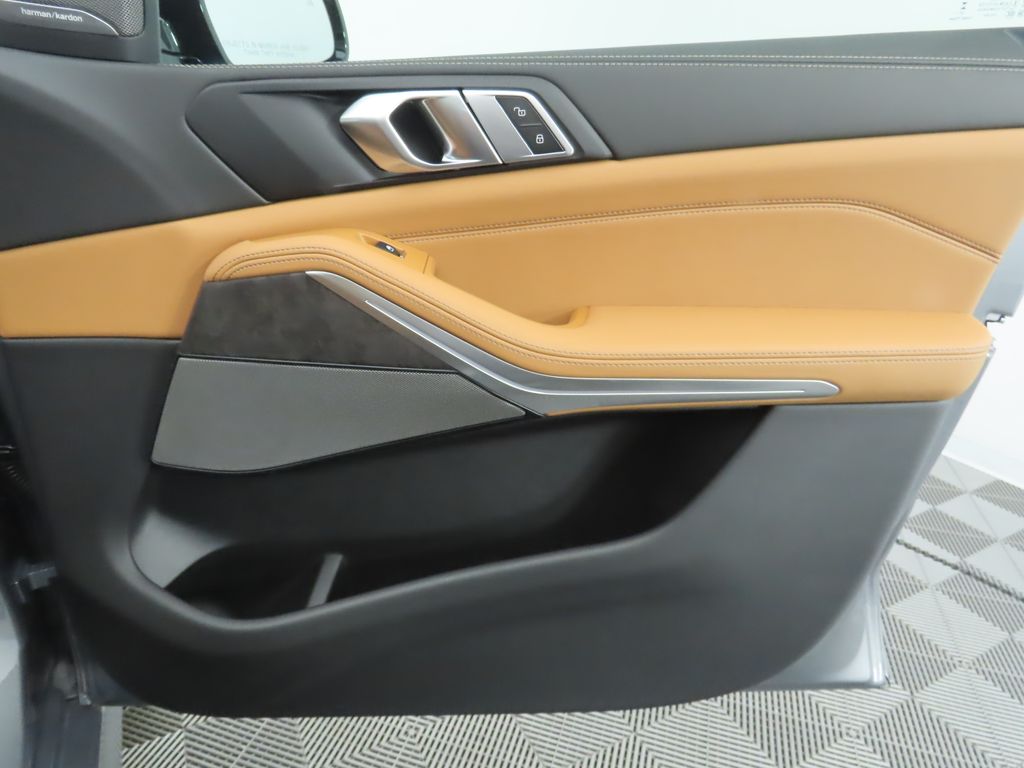 Thumbnail: 2026 BMW X5 - 26
