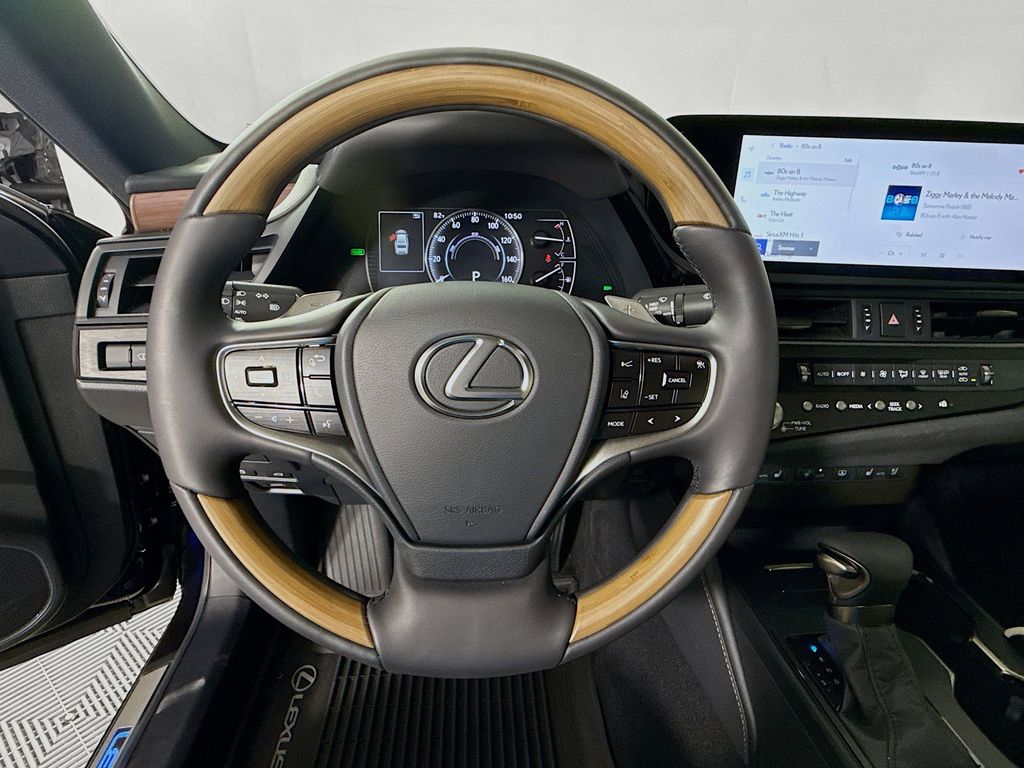 Thumbnail: 2025 Lexus ES - 11