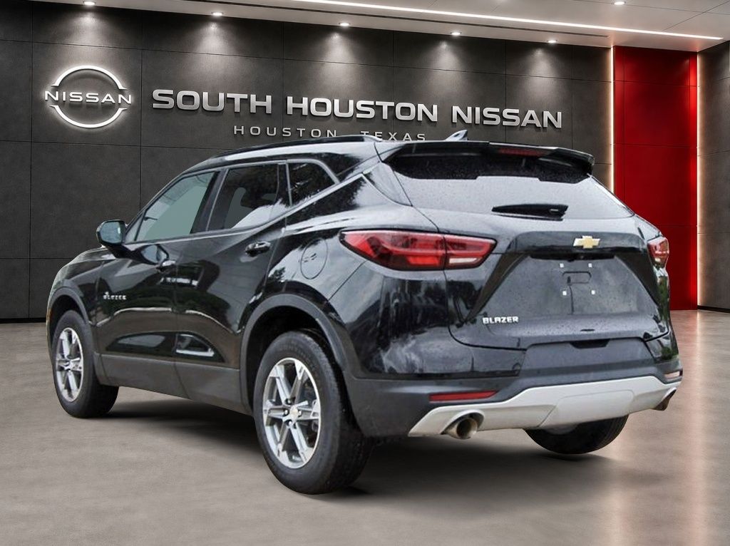 2024 Chevrolet Blazer LT - 2