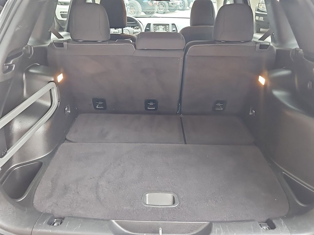 2016 Jeep Cherokee Latitude photo