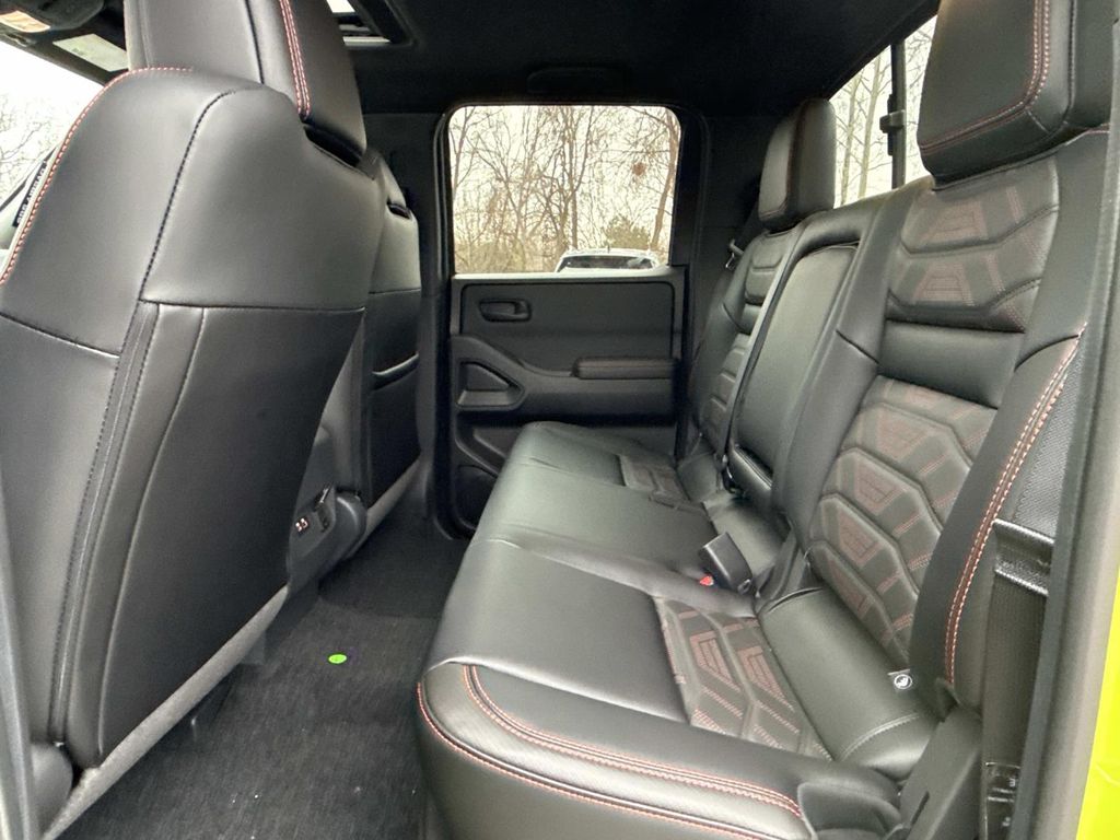 2026 Nissan Frontier PRO-4X - Photo 10