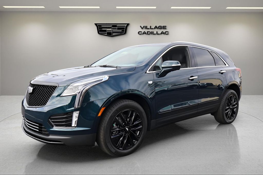2026 Cadillac XT5 Luxury FWD