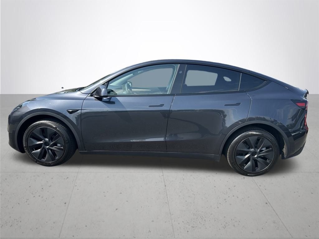 2025 Tesla Model Y Long Range