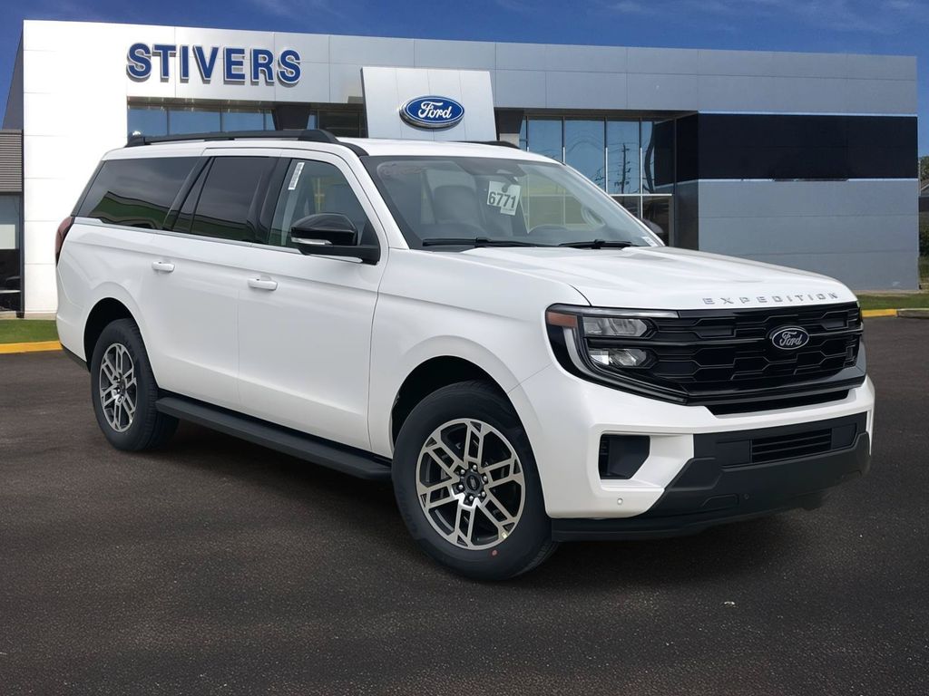 Star White Metallic Tri-Coat 2026 Ford Expedition SUV / Crossover 4X2 Automatic