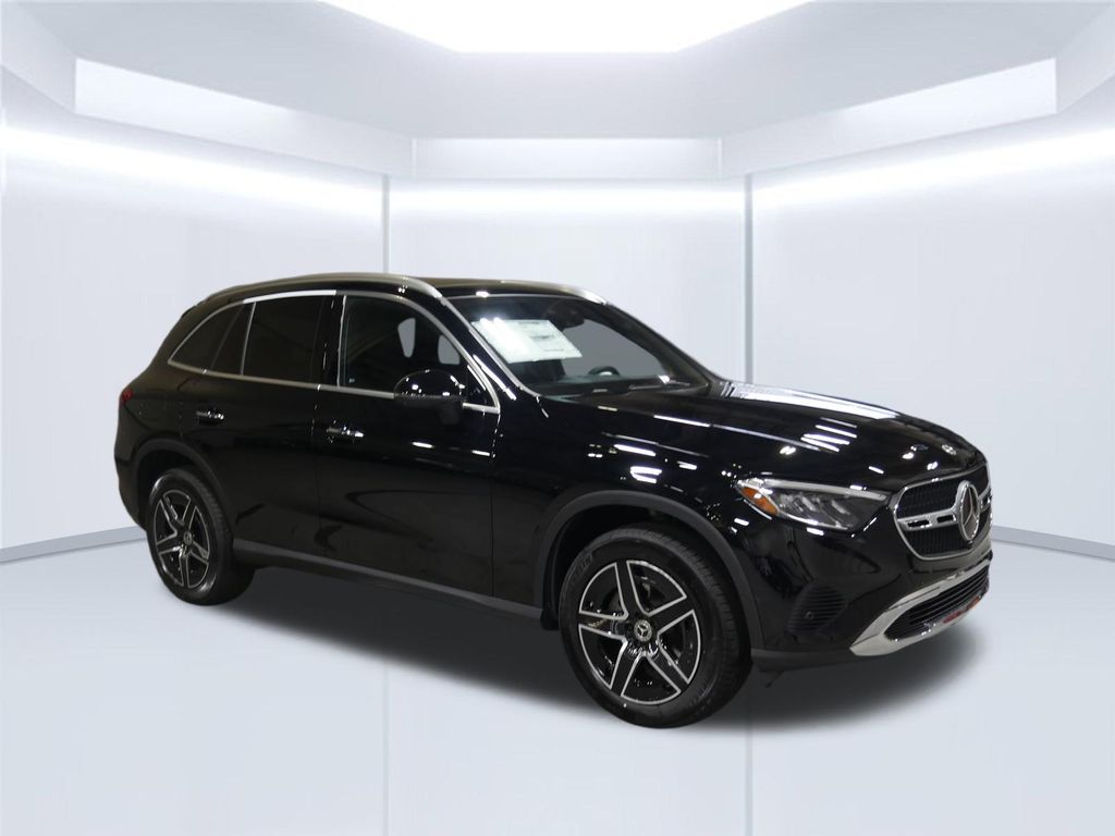 Thumbnail: 2026 Mercedes-Benz GLC - 7