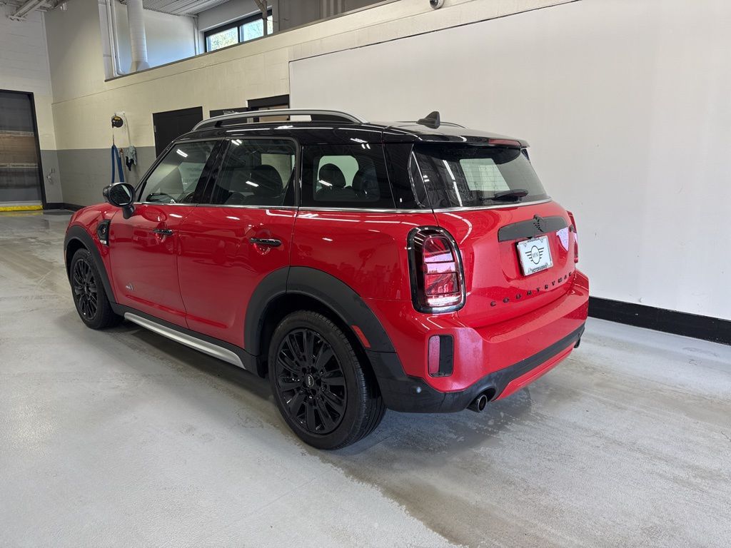 2022 MINI Cooper Countryman Signature 3
