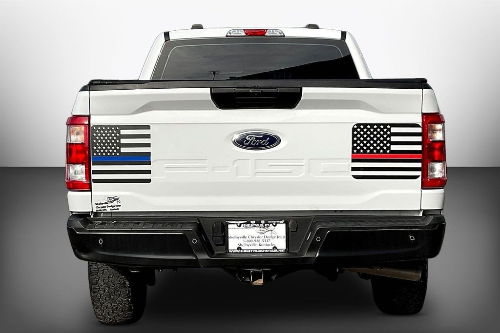 View vehicle photo 5