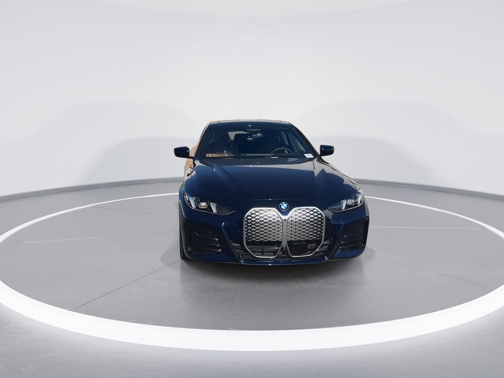 Thumbnail: 2026 BMW i4 - 3