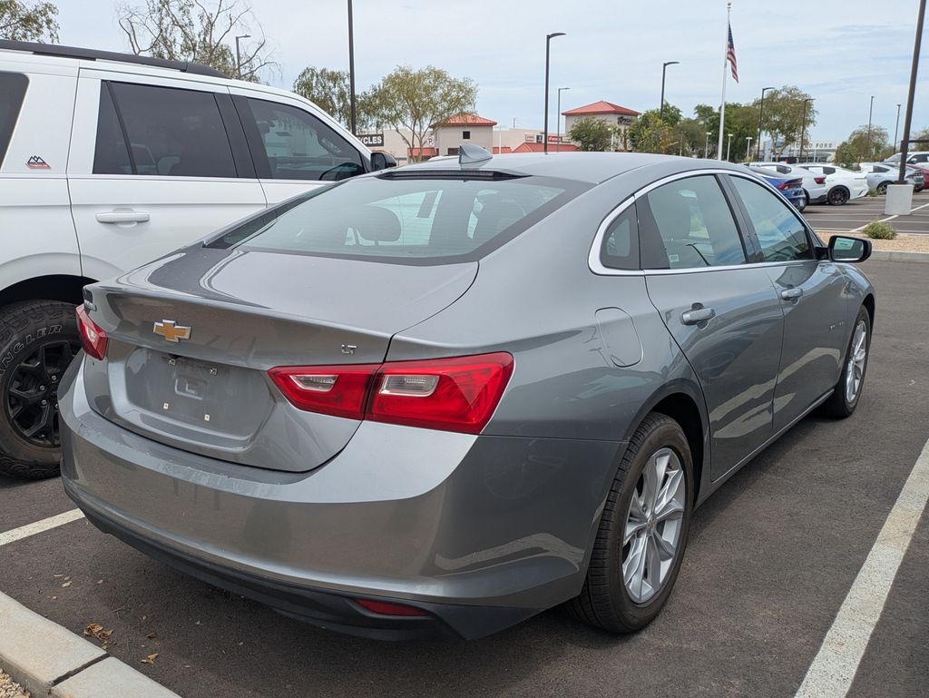 Sterling Gray Metallic 2023 Chevrolet Malibu Sedan Front-Wheel Drive Continuously Variable Transmission