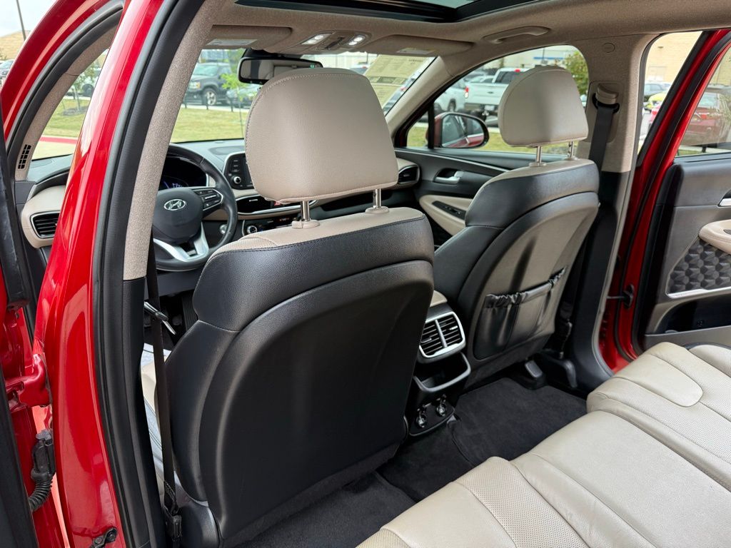 Thumbnail: 2019 Hyundai Santa Fe - 22