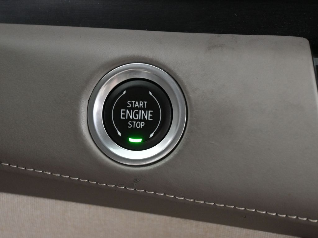 Used 2021 Black Raven Cadillac Sport Platinum image 42