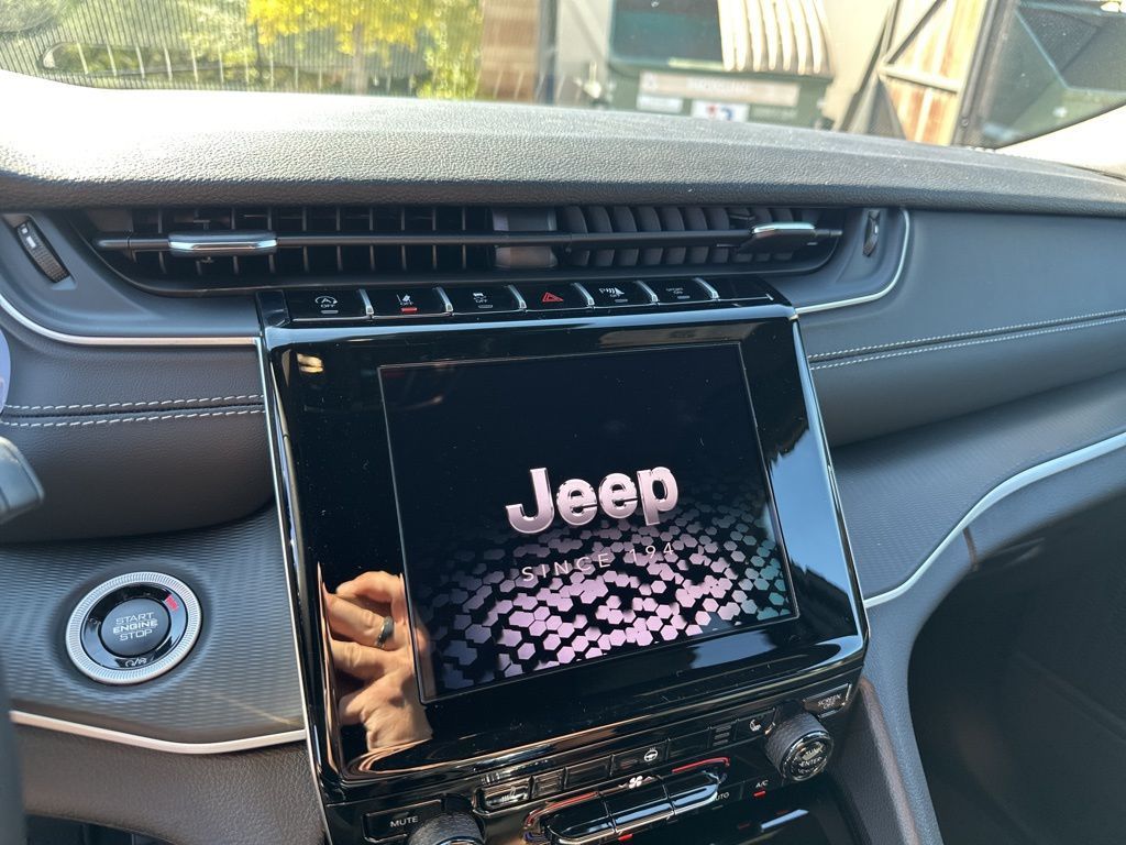 New Car 2025 Jeep Grand Cherokee L  For Sale Under $50,000 In Austin, Texas