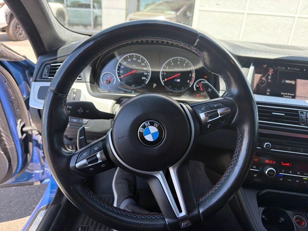 Thumbnail: 2016 BMW M5 - 2
