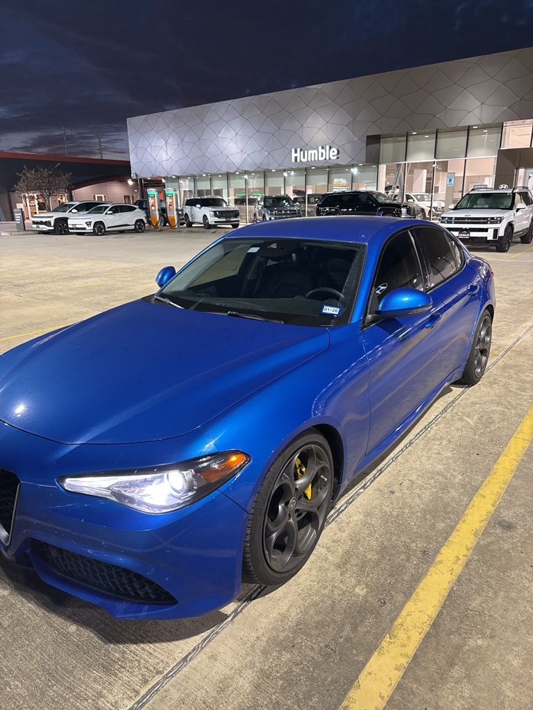 2017 Alfa Romeo Giulia Ti RWD