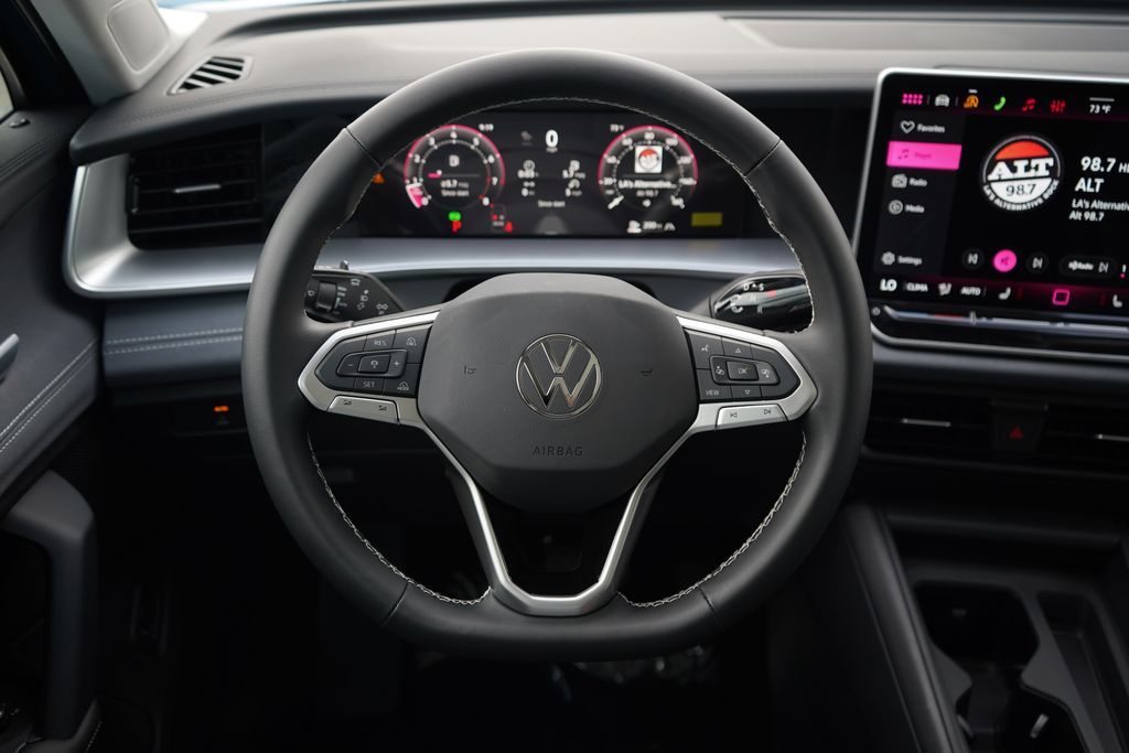 Thumbnail: 2026 Volkswagen Tiguan - 9
