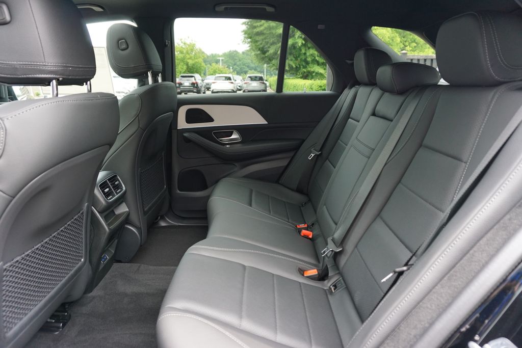 2025 Mercedes-Benz GLE 350 10