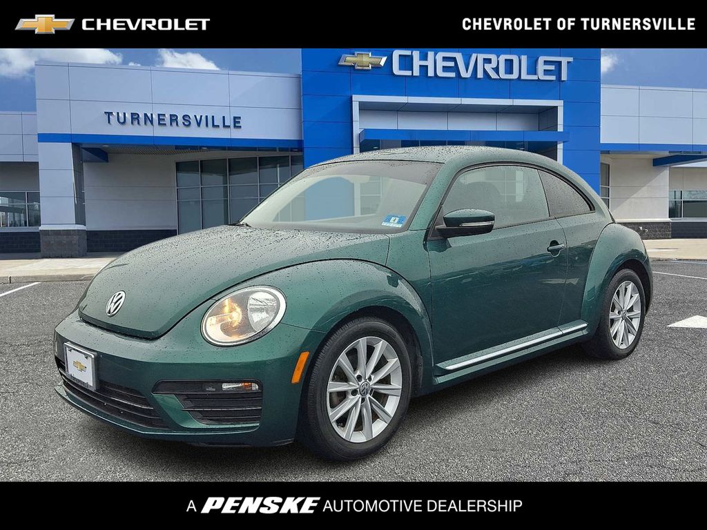Thumbnail: 2018 Volkswagen Beetle - 1