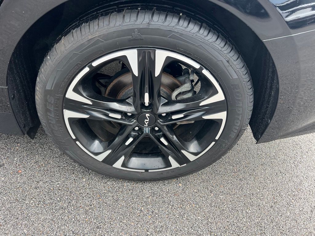 Used 2022 Kia K5 Sedan