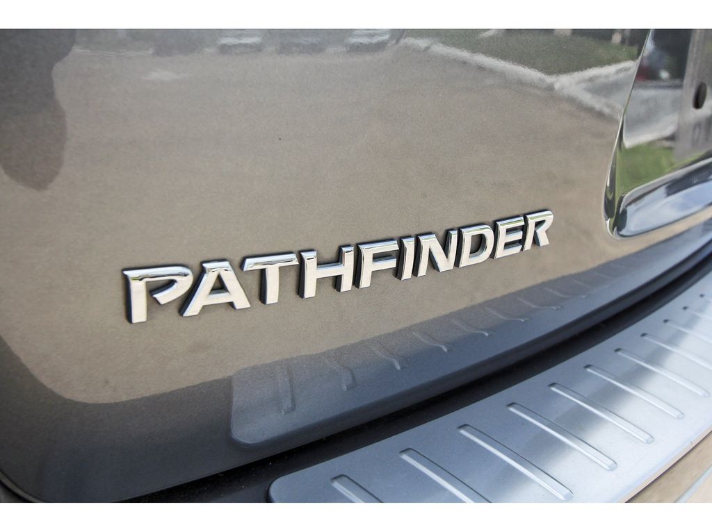 2020 Nissan Pathfinder S Gray at Emmons Autoplex