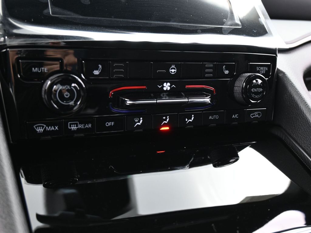 New 2026 Silver Zynith Jeep Laredo X image 22