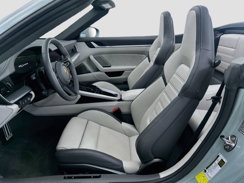 Thumbnail: 2025 Porsche 911 - 5