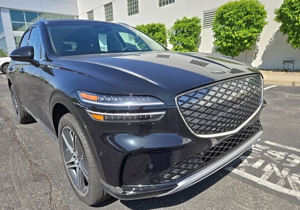 2026 Genesis GV70 Advanced 9