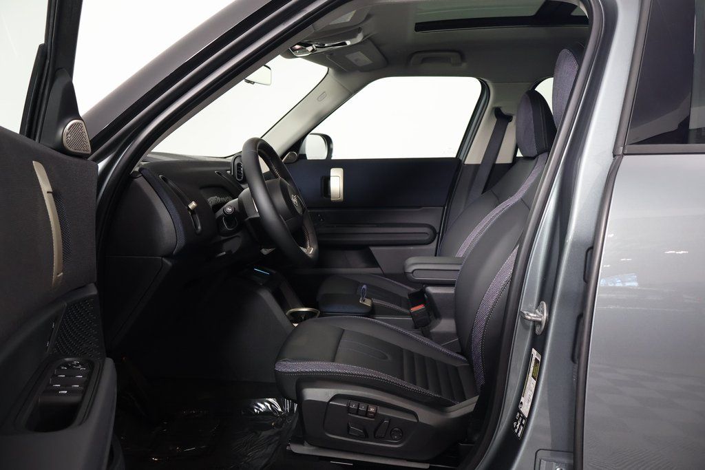 Thumbnail: 2025 MINI Cooper Countryman - 10