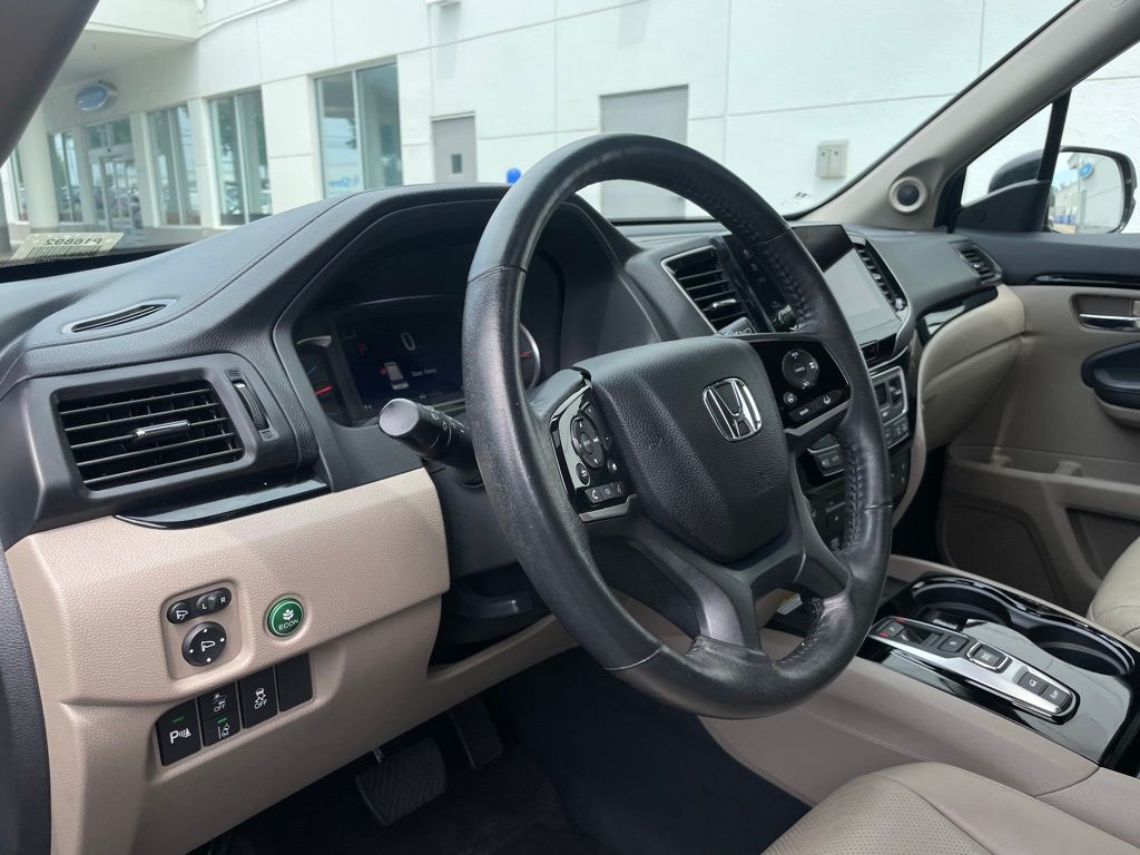 Thumbnail: 2022 Honda Pilot - 28
